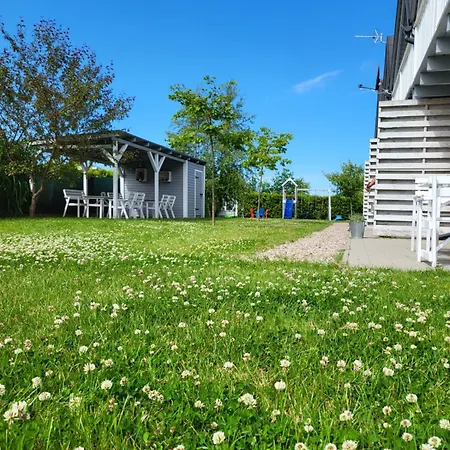 Letniskowe Gris Holiday home Grzybowo (West Pomeranian)