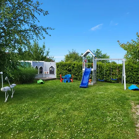 Letniskowe Gris Holiday home *